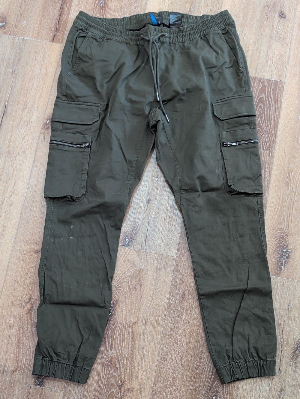 H&M Divided Twill Cargo Joggers - Army Green, Size 40